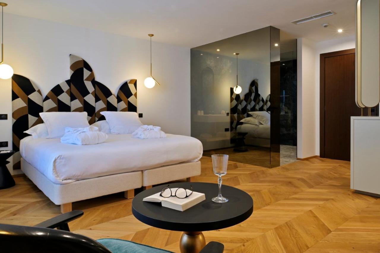 Hotel & Spa Rocabella LʼÎle-Rousse エクステリア 写真