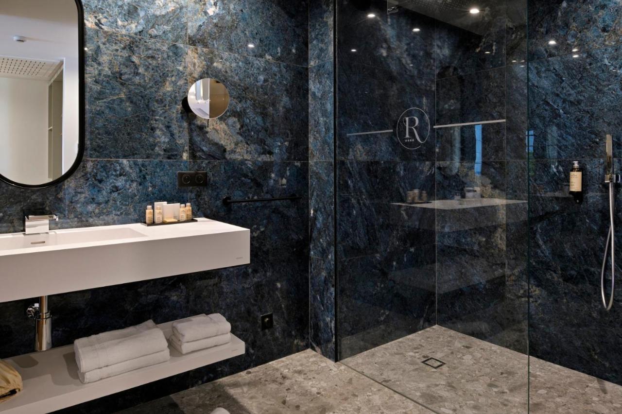 Hotel & Spa Rocabella LʼÎle-Rousse エクステリア 写真