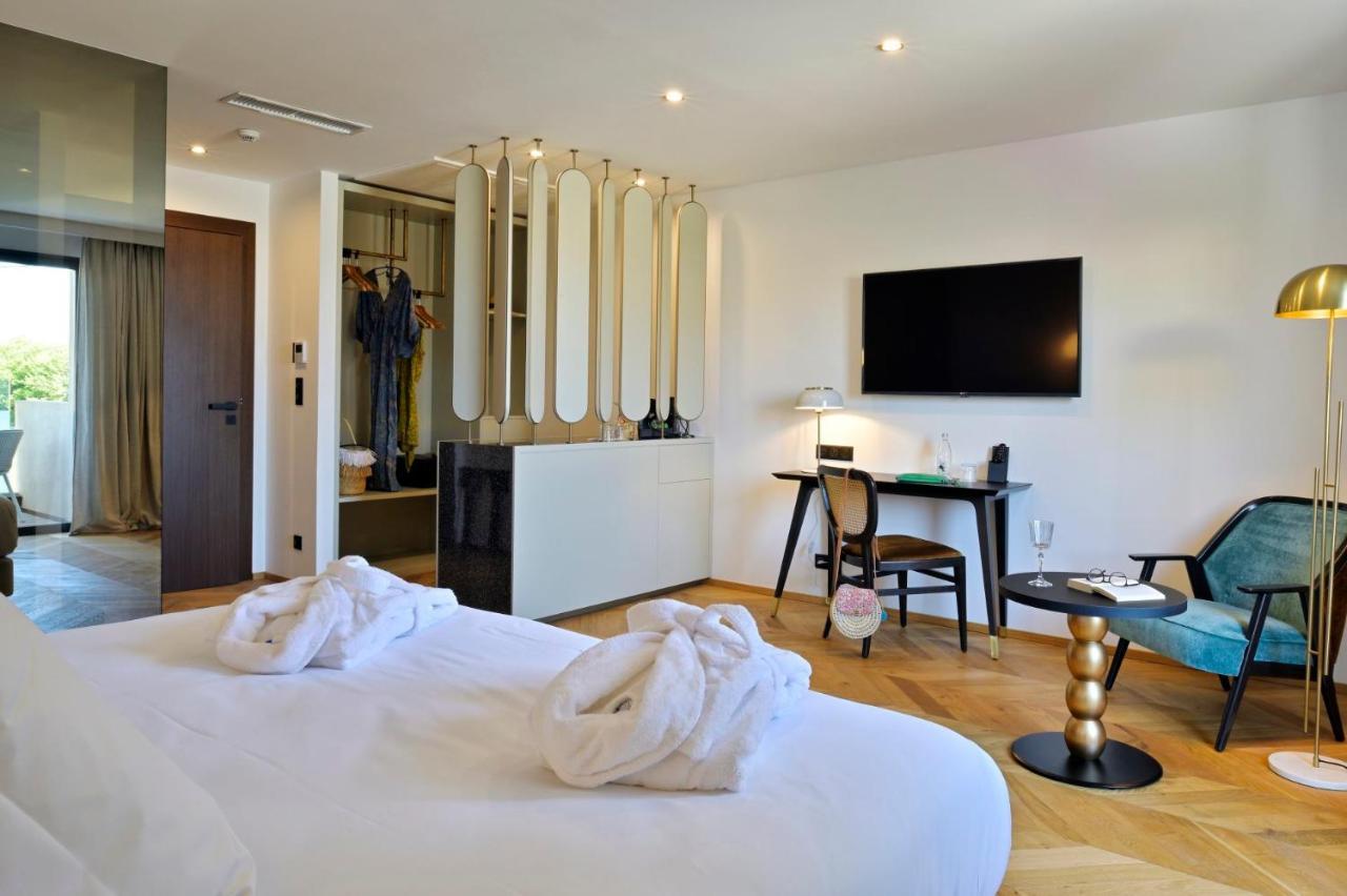 Hotel & Spa Rocabella LʼÎle-Rousse エクステリア 写真