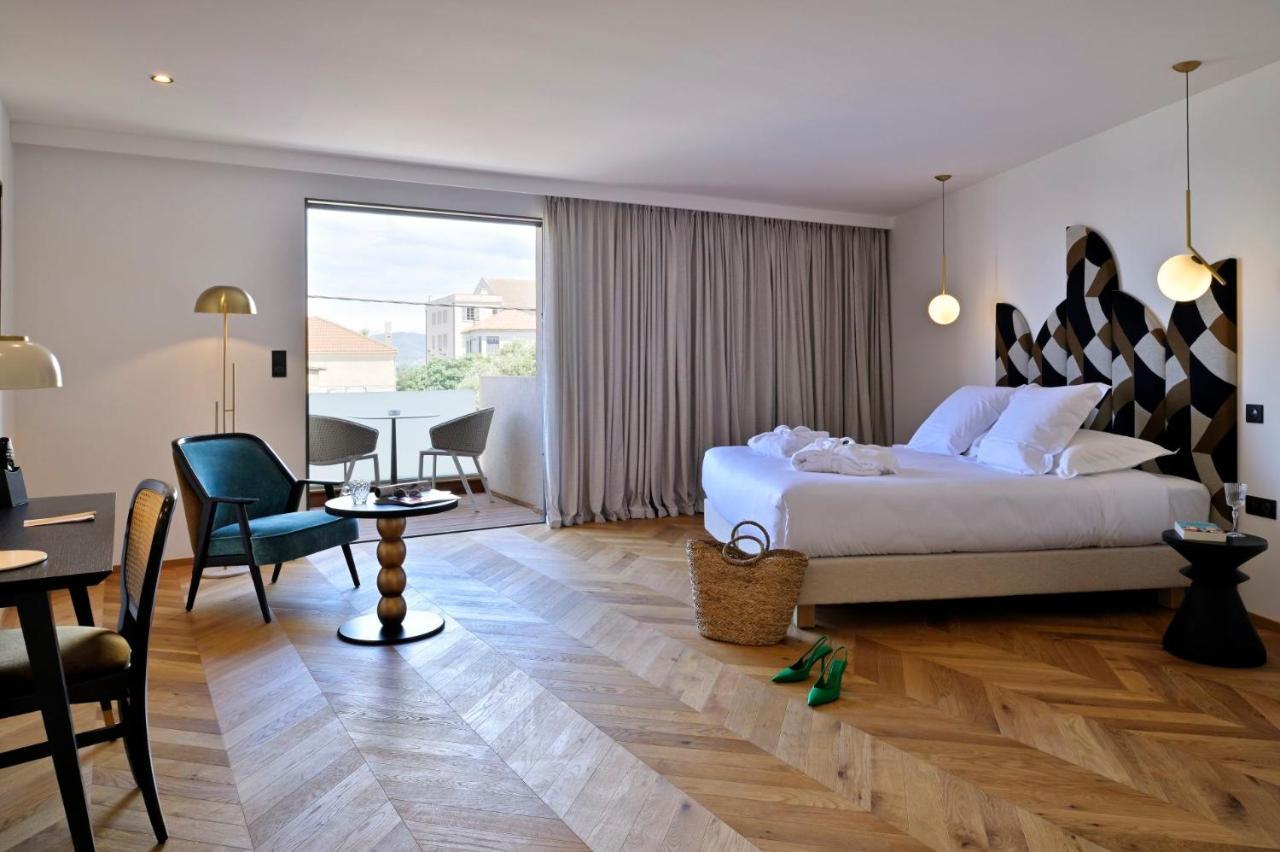 Hotel & Spa Rocabella LʼÎle-Rousse エクステリア 写真