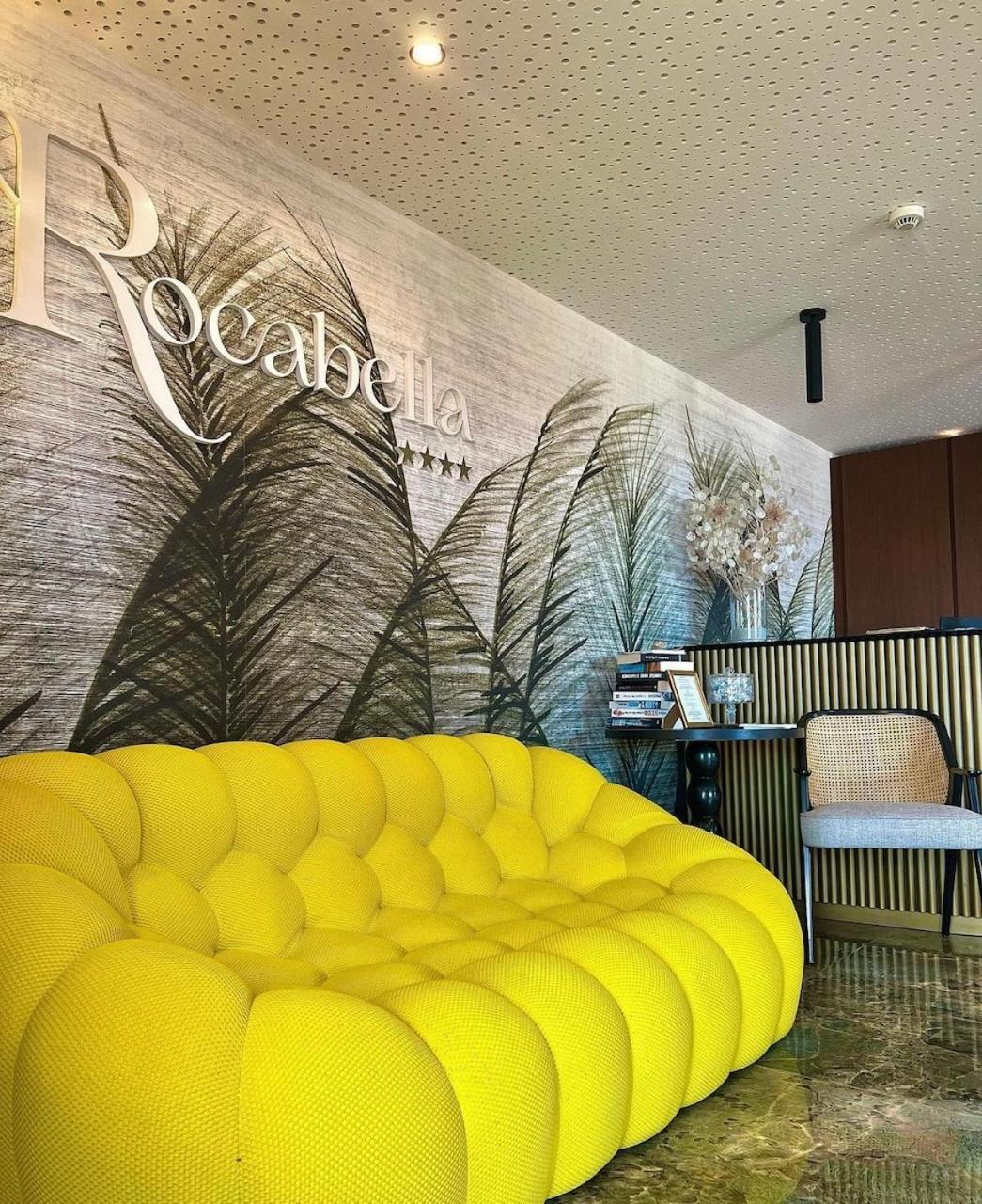 Hotel & Spa Rocabella LʼÎle-Rousse エクステリア 写真