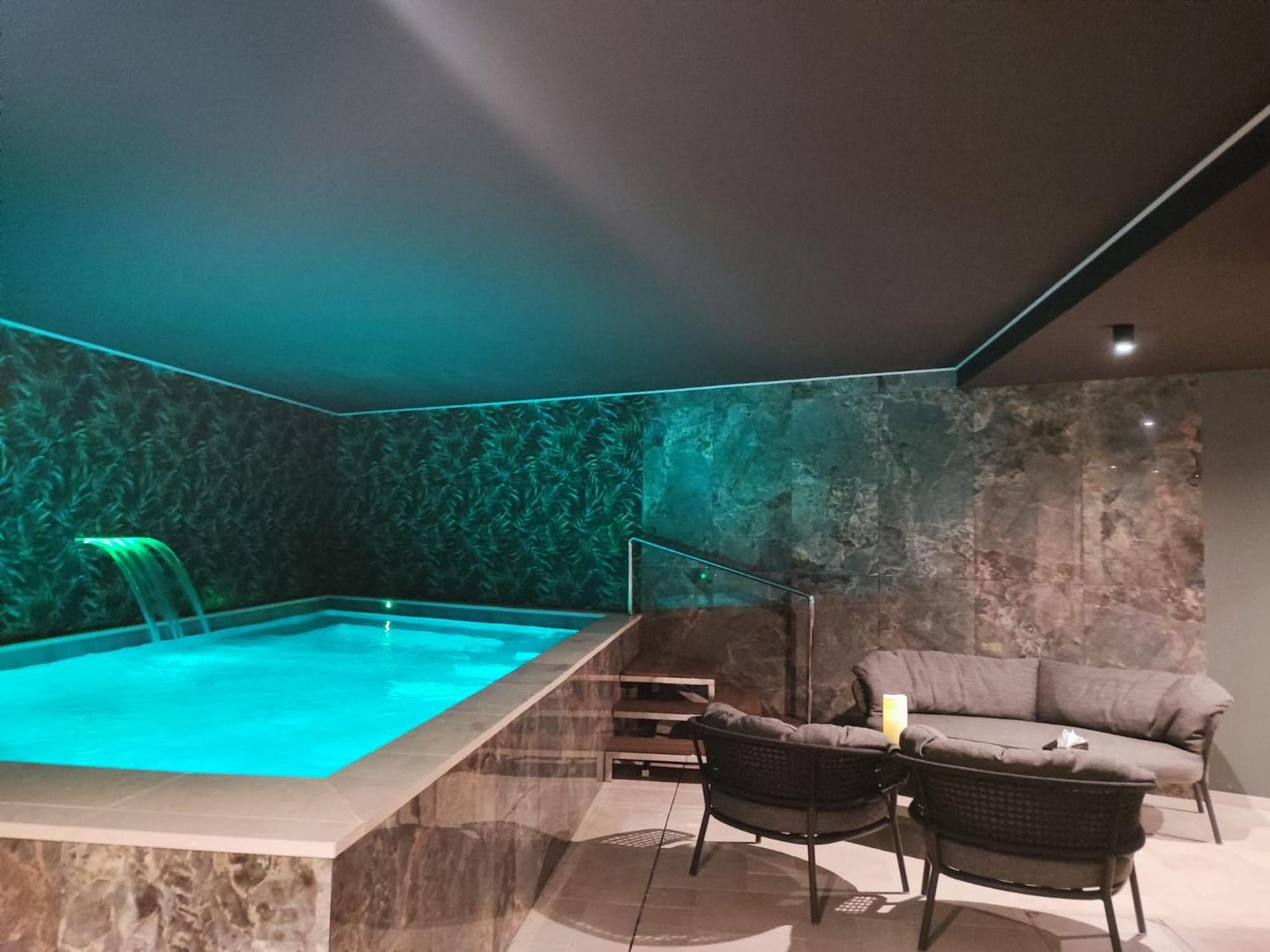 Hotel & Spa Rocabella LʼÎle-Rousse エクステリア 写真